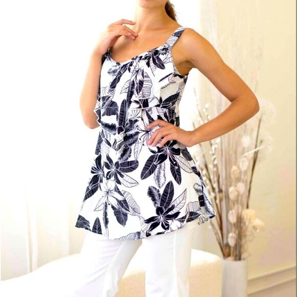 Floral White Black Print Top - Picture 1 of 5